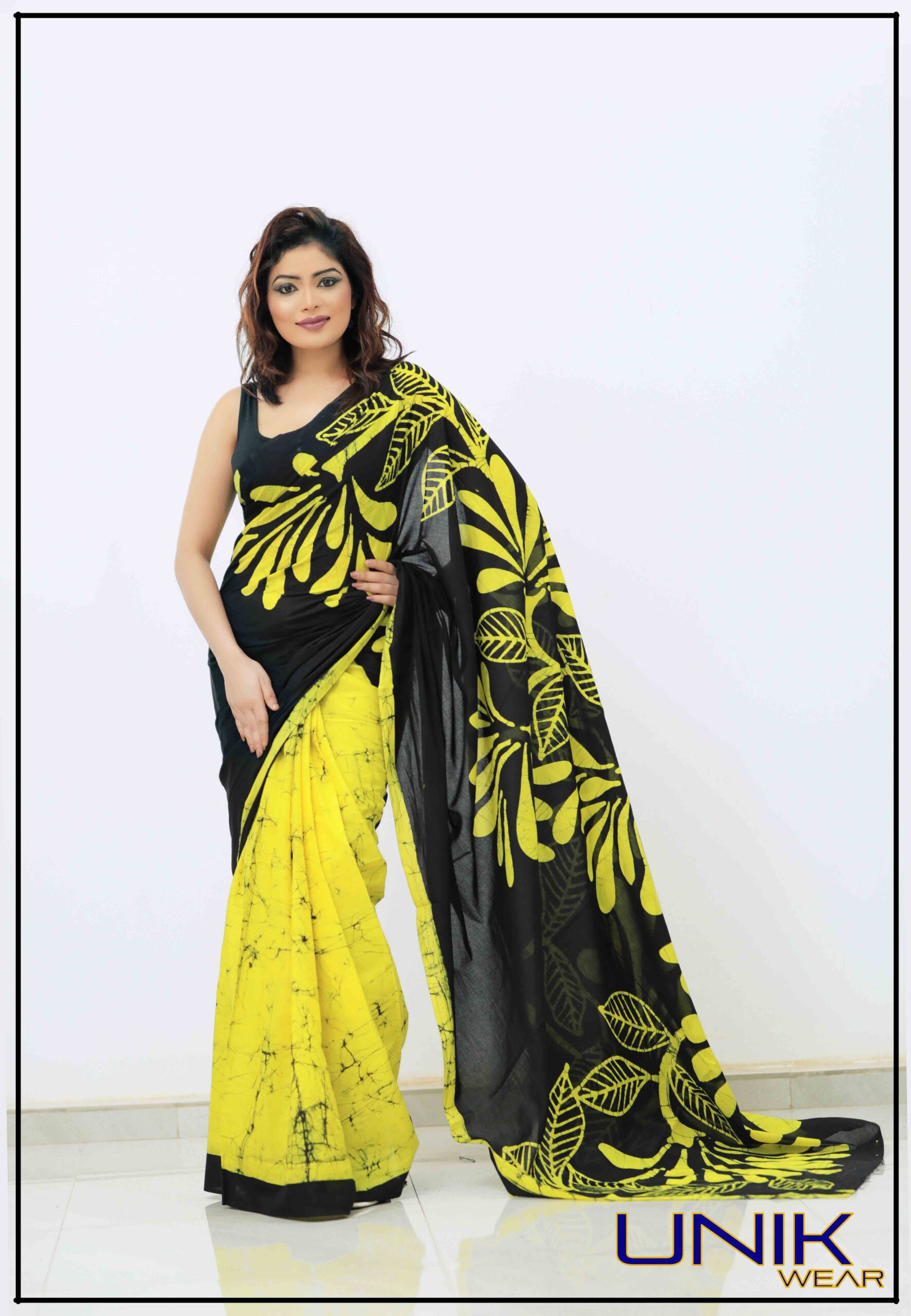 Suti Mudra Yellow Batik Saree