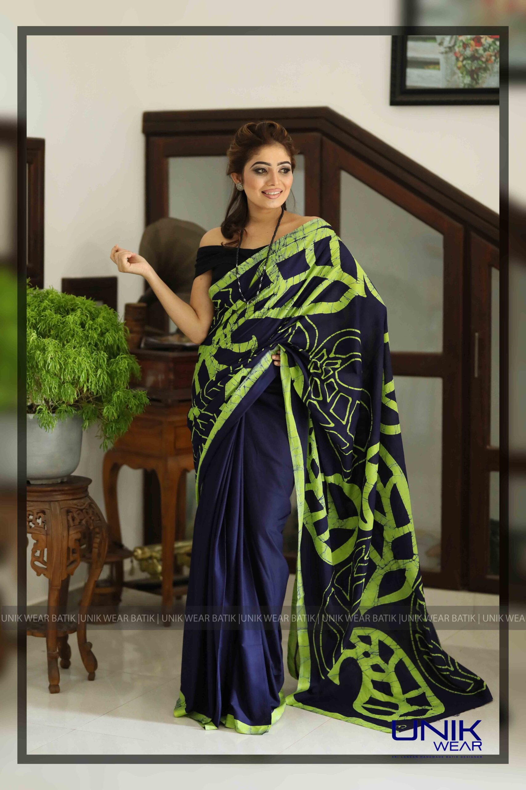 GREEN AND BLUE SRI LANKAN HANDMADE COTTON BATIK SAREE 2041 UnikWear.lk