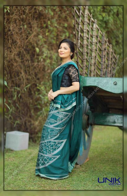 ASH AND GREEN SRI LANKAN HANDMADE COTTON BATIK SAREE 2127