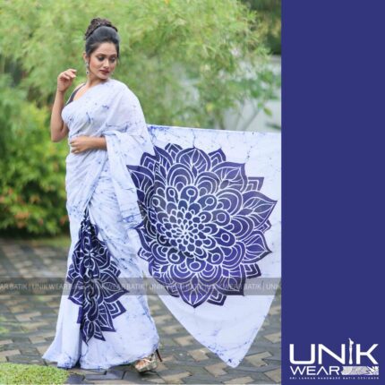 BLUE AND WHITE SRI LANKAN HANDMADE COTTON BATIK SAREE 2153