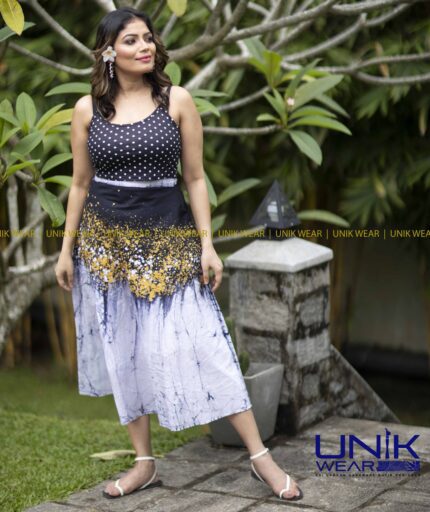 BLACK YELLOW & WHITE HANDMADE BATIK SKIRT S005