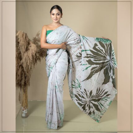 WHITE & GREEN COLOR SRI LANKAN HANDMADE MODERN COTTON BATIK SAREE E021