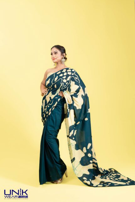 Sri Lankan handmade modern cotton batik saree 23105 SV