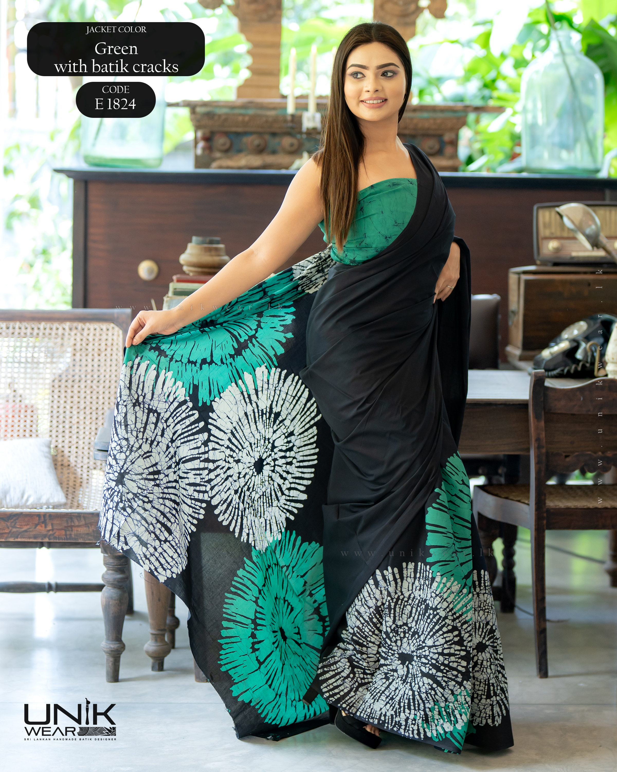 Modern Handcrafted Batik Saree E1824