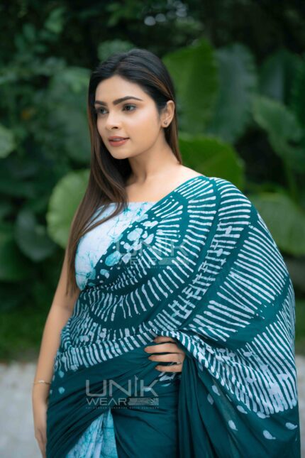Modern Handcrafted Batik Saree 24133