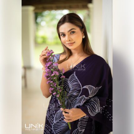 Modern Handcrafted Batik Saree 2560