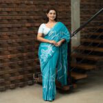 Handcrafted Cotton Batik Saree 2635 - Sea green saree - Image 2