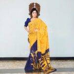Handcrafted Cotton Batik Saree 19688 - Yellow and blue saree - Image 2