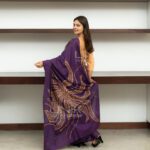 Handcrafted Cotton Batik Saree 2651 - Purple and beige saree - Image 3