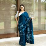 Handcrafted Cotton Batik Saree 2653- Teal blue saree - Image 3