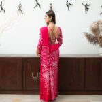 Handcrafted Cotton Batik Saree 2657 -  Hot pink and white saree - Image 4
