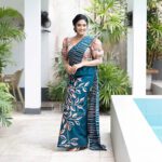Handcrafted Cotton Batik Saree 2221 - Salmon pink and green saree