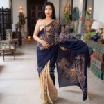 Handcrafted Cotton Batik Saree 24111 - Image 2