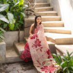 Handcrafted Cotton Batik Saree 24142 - Red and beige saree - Image 4