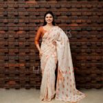 Handcrafted Cotton Batik Saree 2669 - White and orange saree