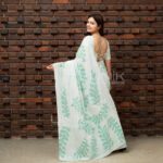 Handcrafted Cotton Batik Saree 2673 - White and olive green saree - Image 3