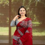 Handcrafted Cotton Batik Saree 2676 - Deep Red and Cool Grey Saree - Image 5