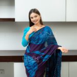 Handcrafted Cotton Batik Saree 2678 - Deep Purple and Cyan Blue Saree - Image 4