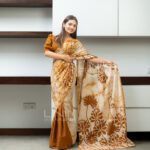 Handcrafted Cotton Batik Saree 2679 - Mustard Brown and Beige Saree - Image 2