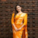 Handcrafted Cotton Batik Saree 2690- Mango Yellow and Ivory Saree - Image 3