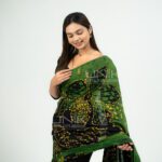 Handcrafted Cotton Batik Saree E0326 - Deep Forest Green and Black with Yellowish Green Highlights Saree - Image 5