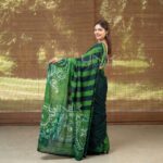 Handcrafted Cotton Batik Saree L0008 - Green Saree (Limited) - Image 3
