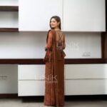 Handcrafted Cotton Batik Saree L0009 - Brown Saree (Limited) - Image 3