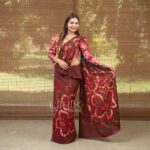 Handcrafted Cotton Batik Saree L0013 - Maroon Saree (Limited) - Image 2