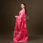 Handcrafted Cotton Batik Saree 26109 - Hot Pink and Light Pink Saree - Image 3