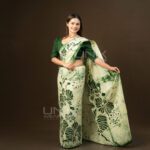 Handcrafted Cotton Batik Saree 26110 - Cream and Dark Green Saree (Orchid Collection) - Image 2