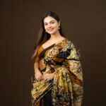 Handcrafted Cotton Batik Saree E0526 - Black and Mustard Yellow Saree (Orchid Collection) - Image 5